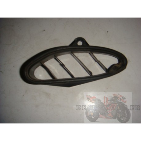 Grille de conduit d'air droite de R1 2004-2006