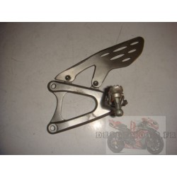 Platine avant gauche de R1 Crossplane 09-14