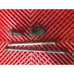 Fixations moteur de Z750 03-06