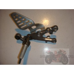 Platine pilote droite + cale pied de R6 06-07