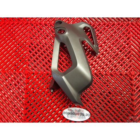 Support clignotant avant droit 700 NC S 12-14