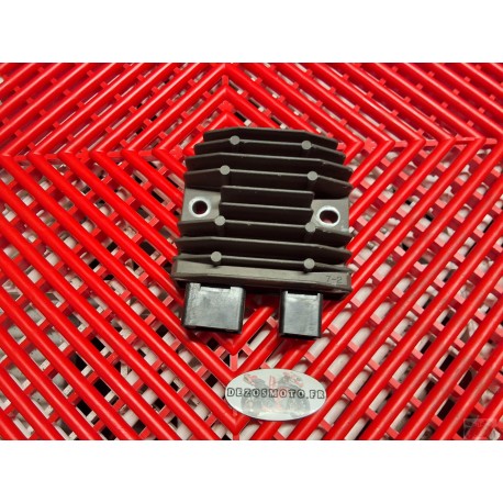 Regulateur 700 NC S 12-14