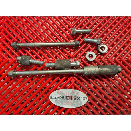 Axes de fixation moteur 700 NC S 12-14