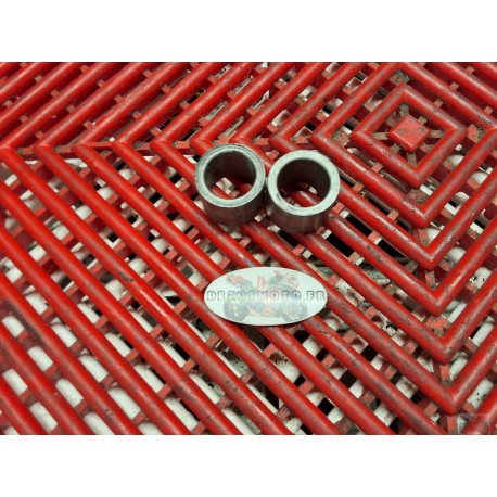 Entretoises de roue avant 700 NC S 12-14