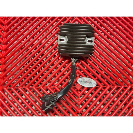 Regulateur de 1000 SV