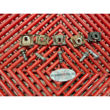 Dzus de carénages pour R1 2002-2003 