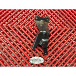 Support Cache moteur coté droit pour BT1100 Bulldog 01-07