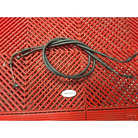 Câbles d'accélérateur pour BT1100 Bulldog 01-07