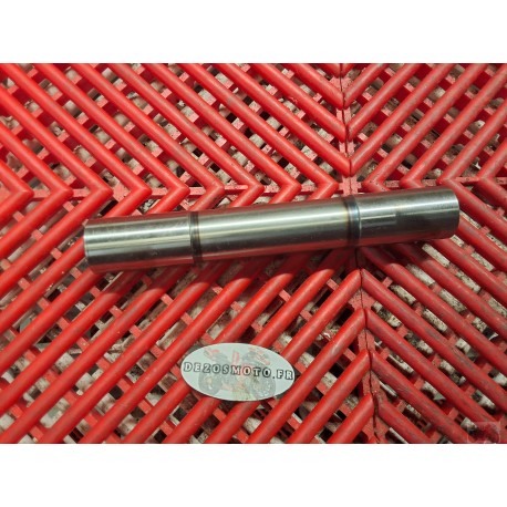 Entretoise d'Axe de bras oscillant pour BT1100 Bulldog 01-07