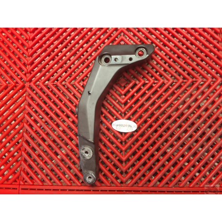 Support moteur gauche vertical Z800 2013-2016 *