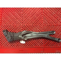 Support moteur gauche Z800 2013-2016 *