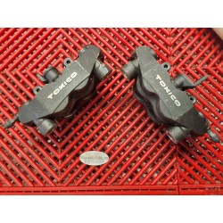 Etriers radiaux de frein avant de 600 et 750 GSXR 06/07