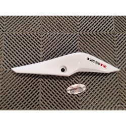 Carénage arrière gauche de CBR 125 R 11-16 