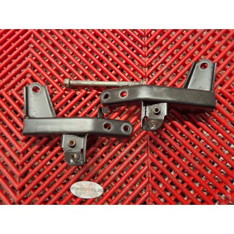 Renforts de cadre verticaux CBR 125 R 11-16 