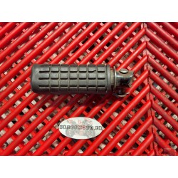 Cale pied arrière gauche CBR 125 R 11-16 