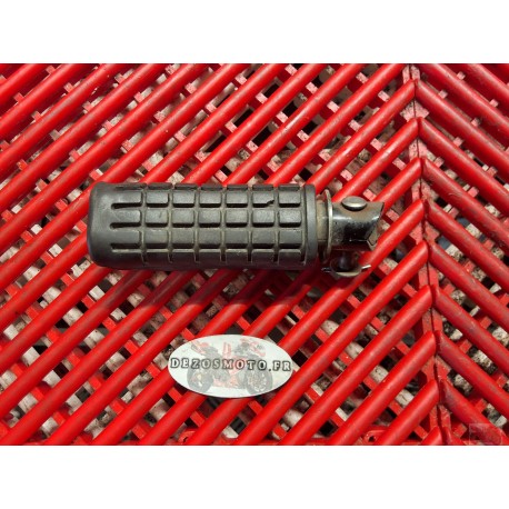 Cale pied arrière gauche CBR 125 R 11-16 