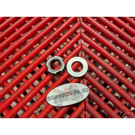 Ecrou d'embrayage CBR 125 R 11-16 