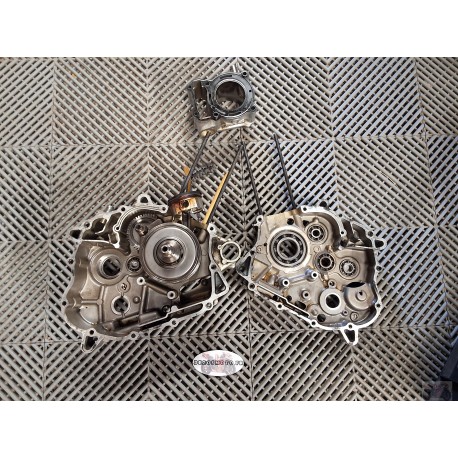 Carters moteur cylindre piston CBR 125 R 11-16 