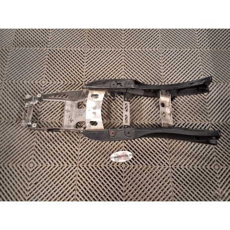 Boucle arrière pour 1000 GSXR 07-08