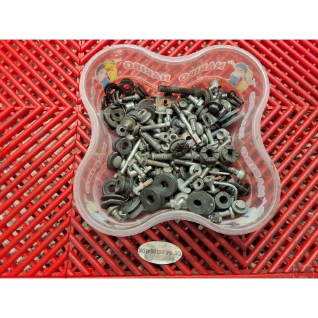 Visserie pour 1000 GSXR 07-08