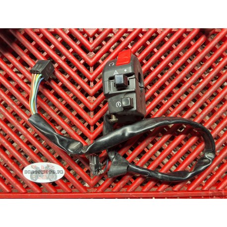 commodo droit 650 SVN 2004 