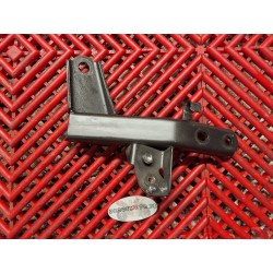 Renfort de cadre vertical droit CBR 125 R 11-16 *