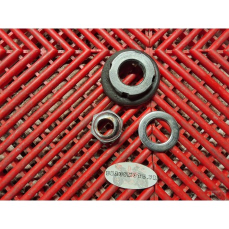 Ecrous de colonne de direction CBR 125 R 11-16 *