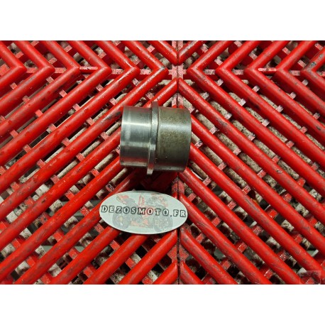 Entretoise de porte couronne pour 600 GSR 06-12