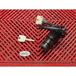 Neimann avec une clé d' ER6 2009-2011