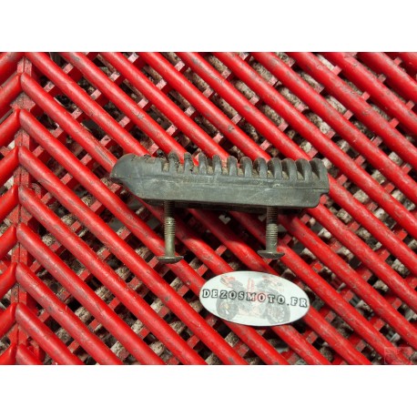 Tampon de Cale pied avant gauche de 650 Bandit 05-06