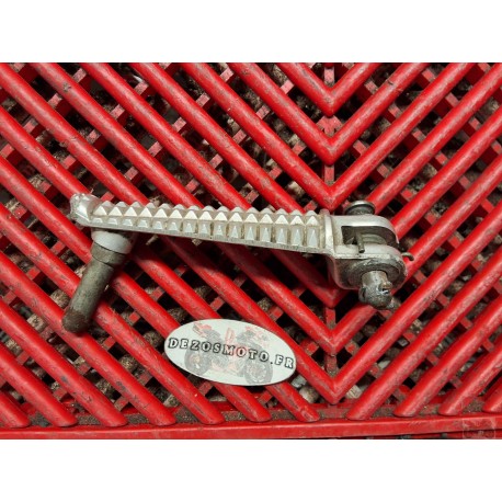 Cale pied avant gauche de R6 06-07