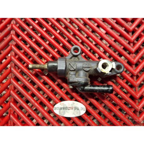 Maitre cylindre de frein arrière BREMBO incomplet R1 2002-2003*