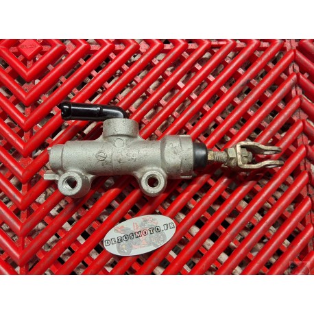 Maître cylindre de frein arrière grippé pour Z750 et Z1000 2003-2006