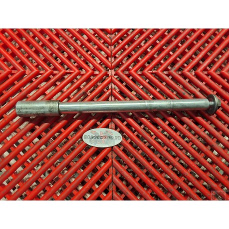 Axe de roue avant de KTM 125 Duke 11-16 