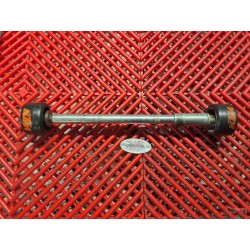 Axe de roue avant + roulettes de protection de KTM 125 Duke 11-16 