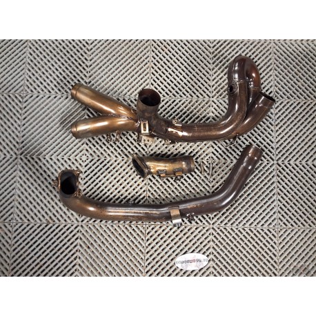 Demi ligne d'échappement de 1198