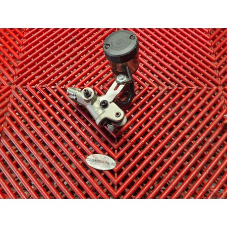 Maitre cylindre de frein avant de 848, 1098, 1198