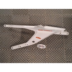 Boucle arrière gauche pour 690 Duke 2016--2019