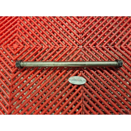 Axe de bras oscillant pour 690 Duke 2016--2019