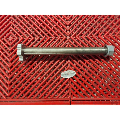 Axe de Roue arrière pour 690 Duke 2016--2019