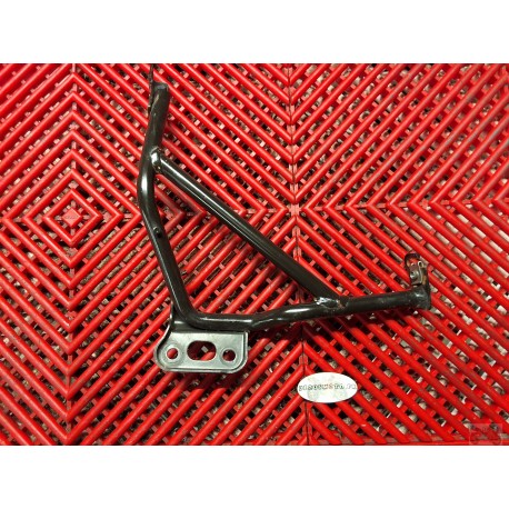 Support avant droit pour 1000 CBF 06-12 