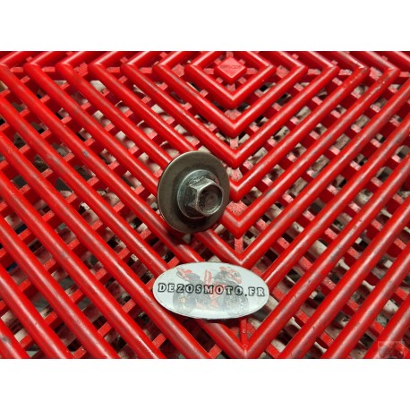 Vis de fixation de pignon de sortie de boite pour 1000 CBF 06-12