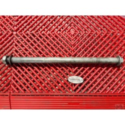 Axe de roue arrière pour 1000 CBF 06-12 