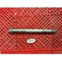 Axe de roue arrière pour 640 Duke II 98-07