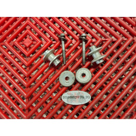 Fixations arrières de Silencieux d'échappement pour 640 Duke II 98-07