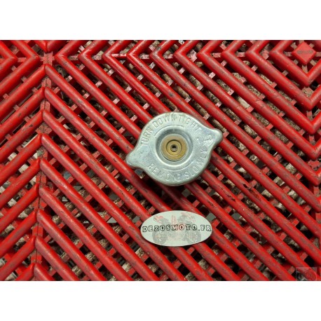 Bouchon de radiateur pour 640 Duke II 98-07
