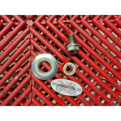 Fixation de pignon de sortie de boite pour 640 Duke II 98-07