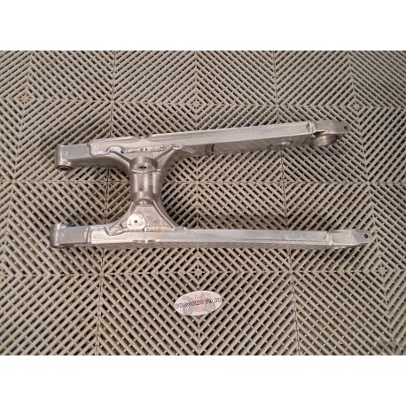Bras oscillant pour 640 Duke II 98-07