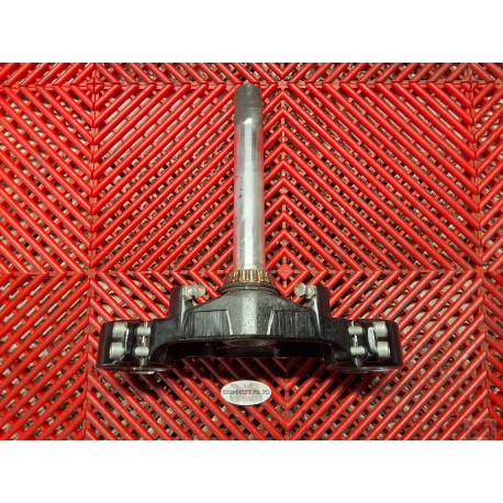 Té de fourche inférieur pour 640 Duke II 98-07