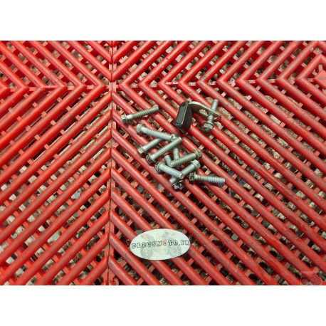 Vis de carter d'embrayage pour 640 Duke II 98-07